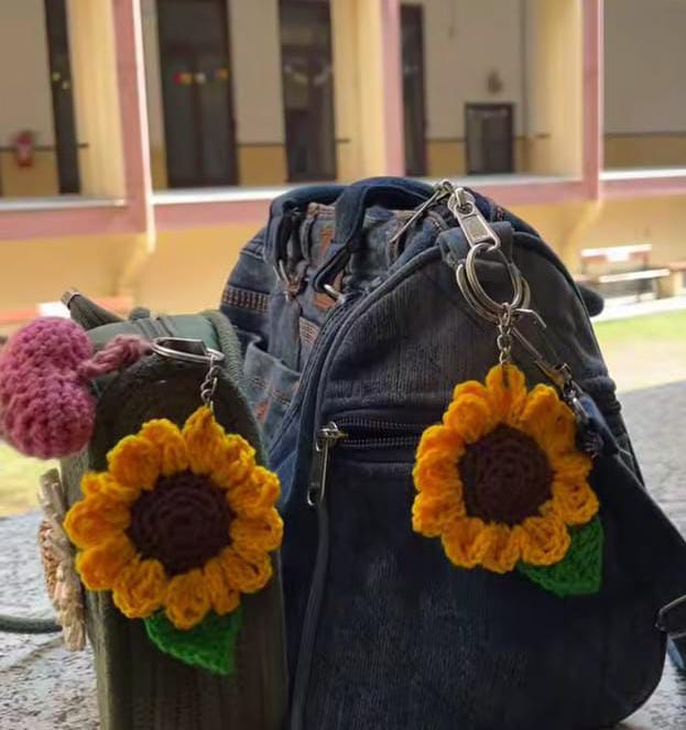 SUNFLOWER KEYCHAINS &amp; BAG CHARM