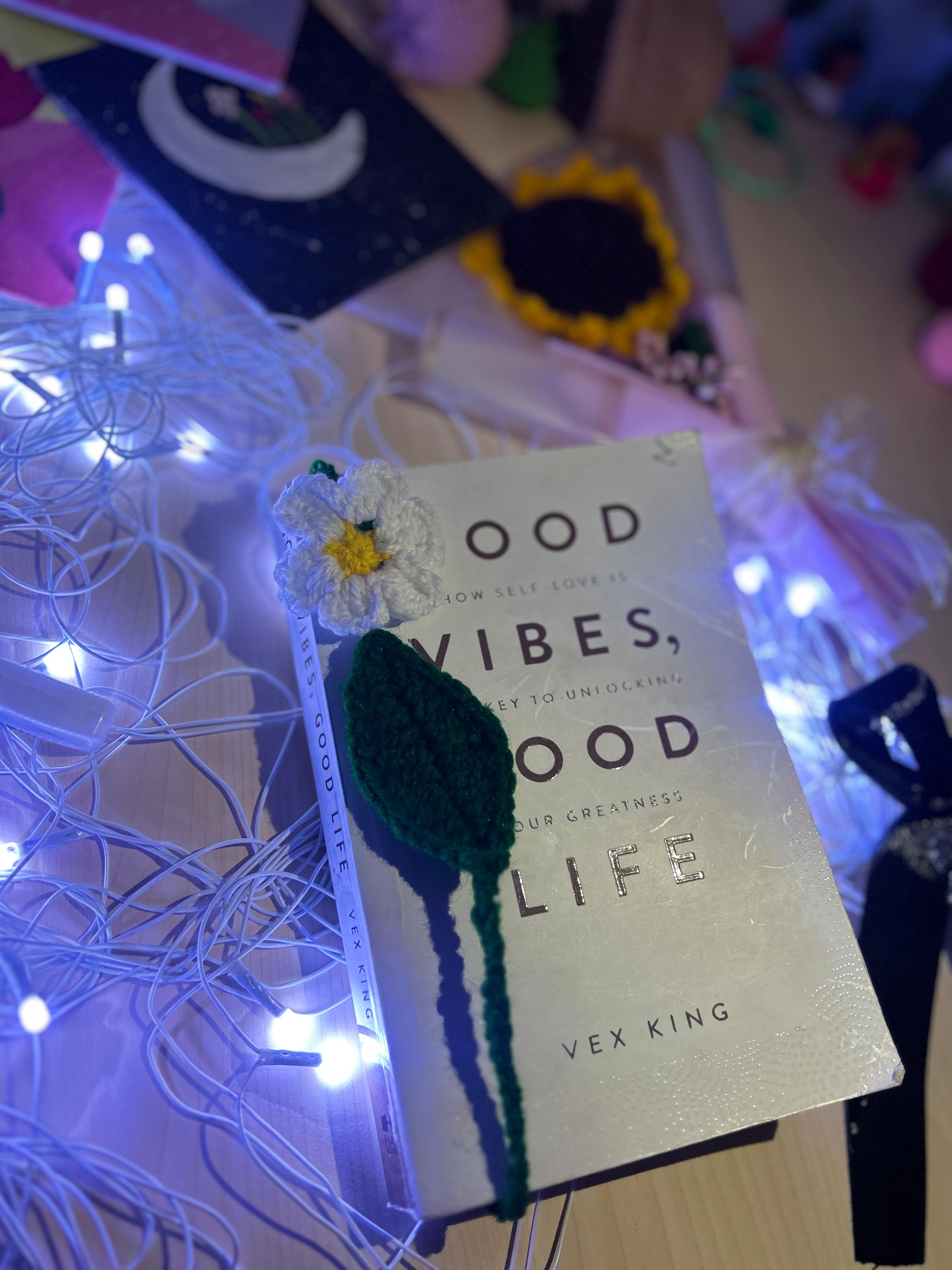 Crochet bookmarkðŸ“–